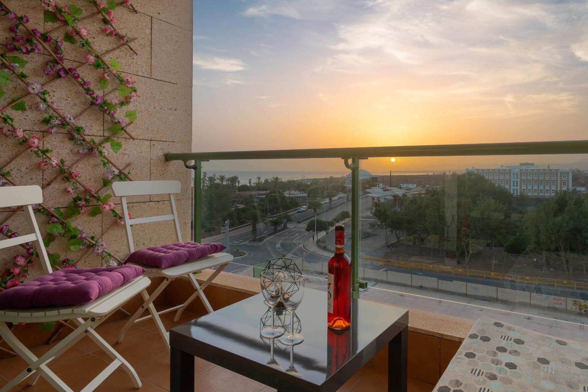 Apartament Lanzahost Lovely Views Xxi